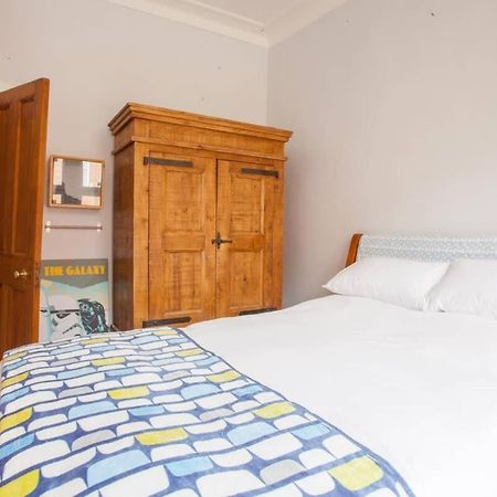 Modern, Light-Filled And Sleek West End Apartment Glasgow Kültér fotó