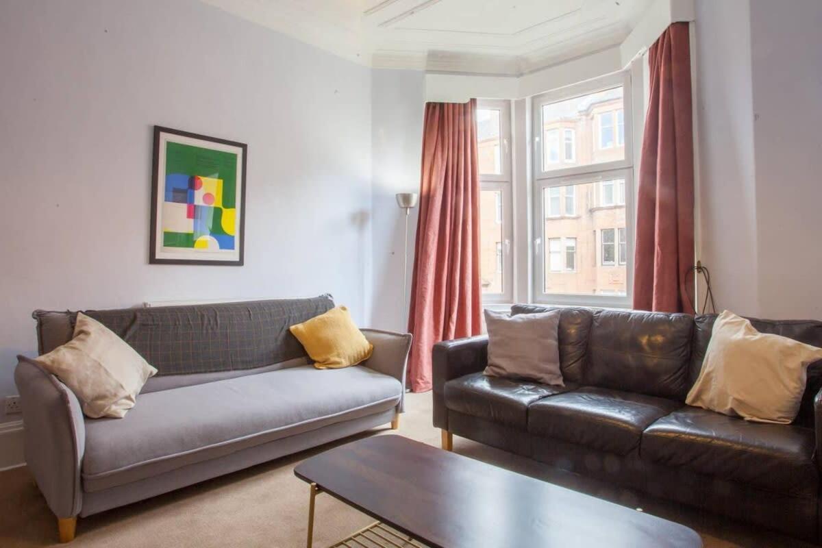 Modern, Light-Filled And Sleek West End Apartment Glasgow Kültér fotó